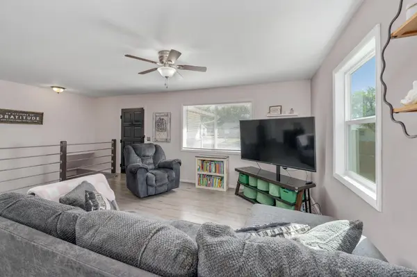 1416 N Park St, Wellington, KS 67152