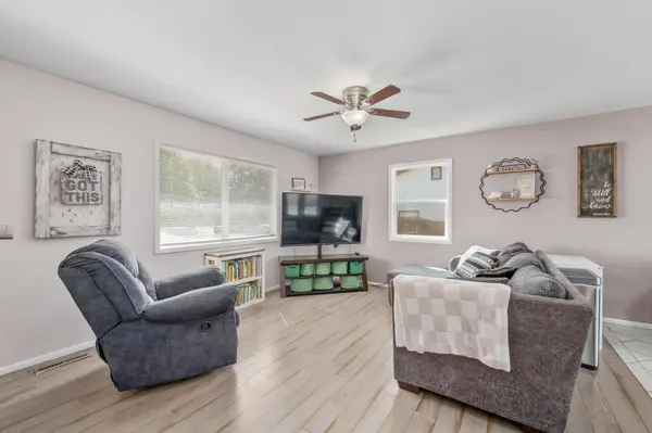 1416 N Park St, Wellington, KS 67152