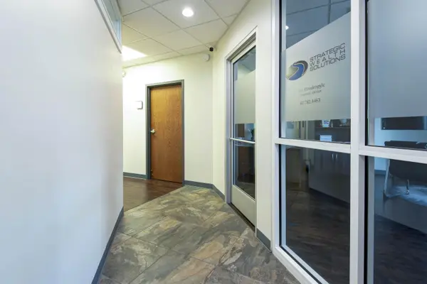 1426 E Bradford Pkwy #Suite C, Springfield, MO 65804