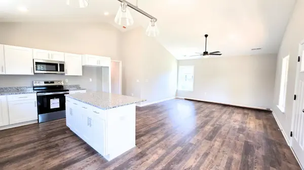 595 Vernon ST, Spartanburg, SC 29303