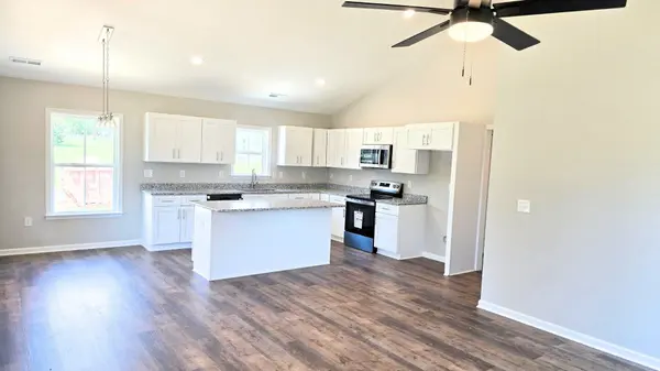 595 Vernon ST, Spartanburg, SC 29303