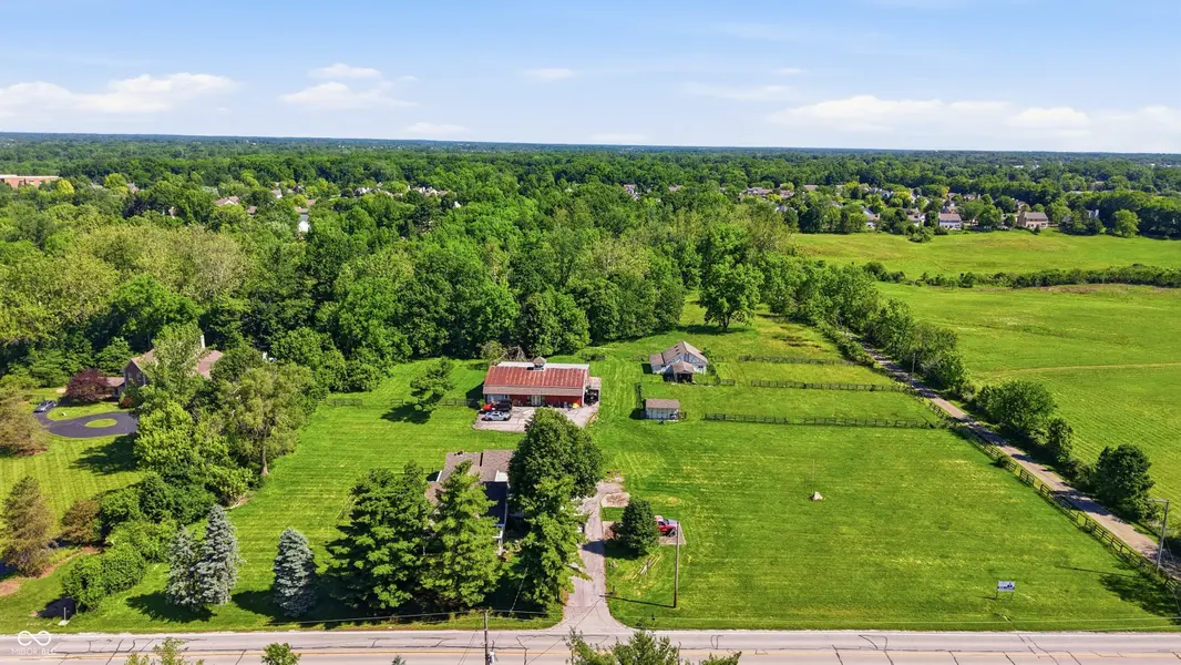 6410 E 106th ST, Fishers, IN 46038