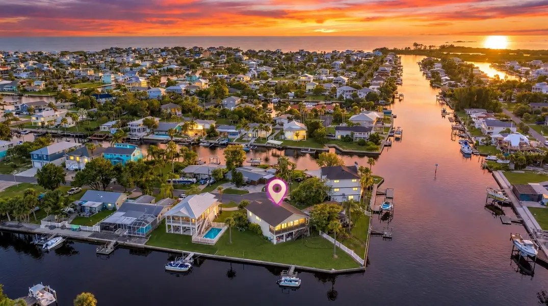4514 NEPTUNE DR, Hernando Beach, FL 34607