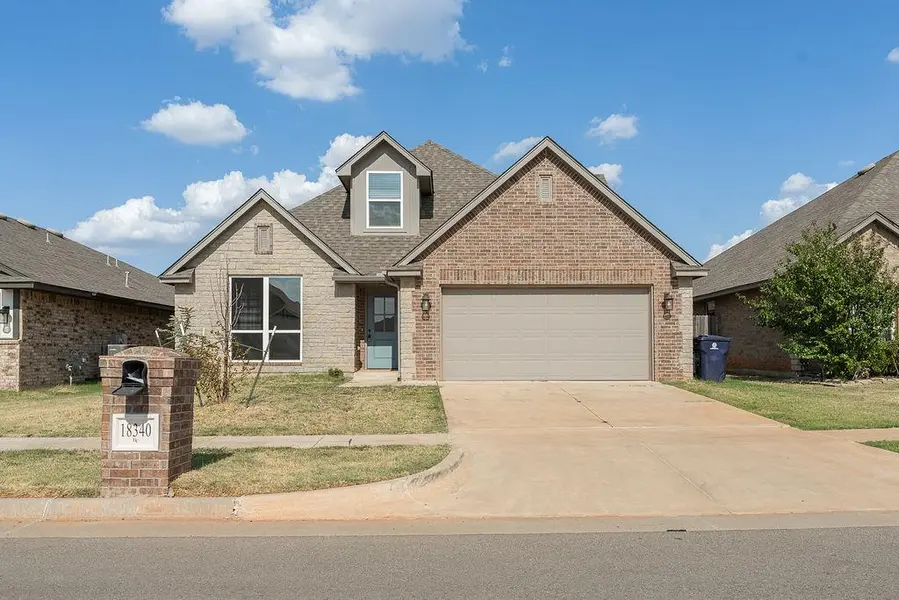 18340 Autumn Grove DR, Edmond, OK 73012