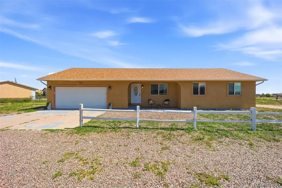 1218 E Onizuka LN, Pueblo West, CO 81007