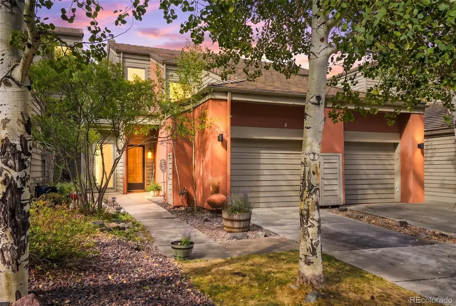 742 Ridgeside DR, Golden, CO 80401