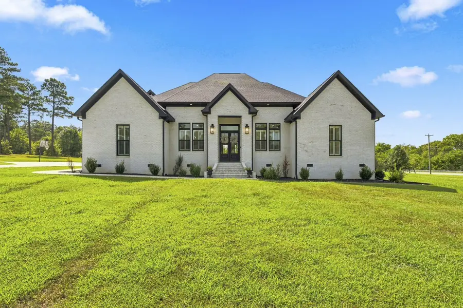 64 Eagle Ridge Ln #E, Summertown, TN 38483