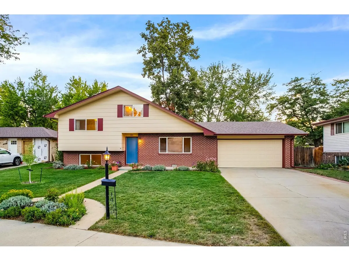 1423 Frontier, Longmont, CO 80501