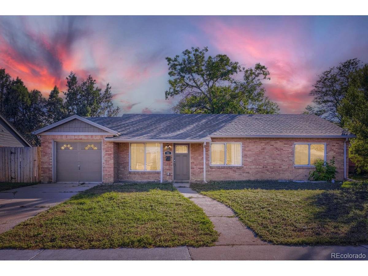831 Tucson, Aurora, CO 80011