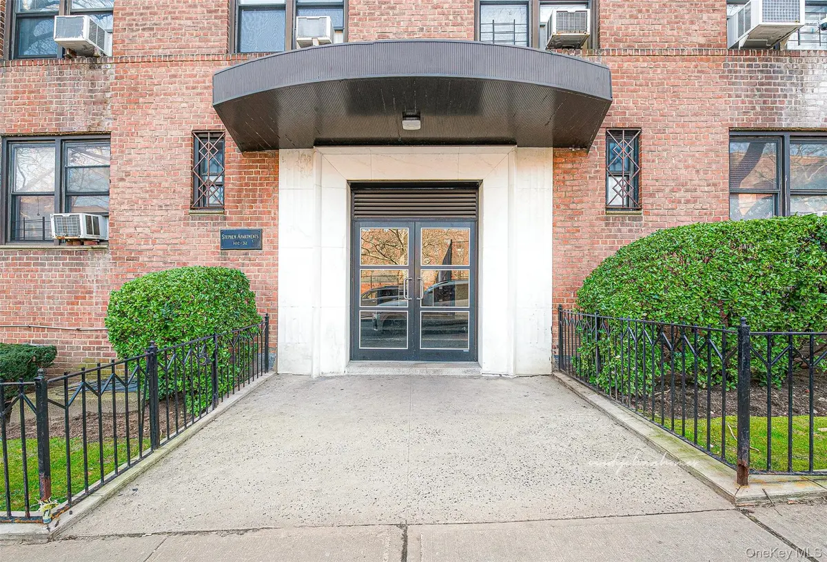 102-32 65th AVE #A44, Forest Hills, NY 11375