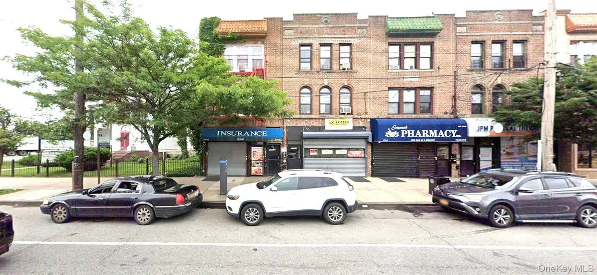 21943 Jamaica AVE, Queens Village, NY 11428