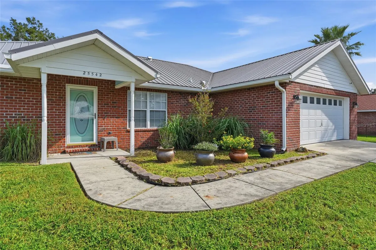 25542 SW 22ND PL, Newberry, FL 32669
