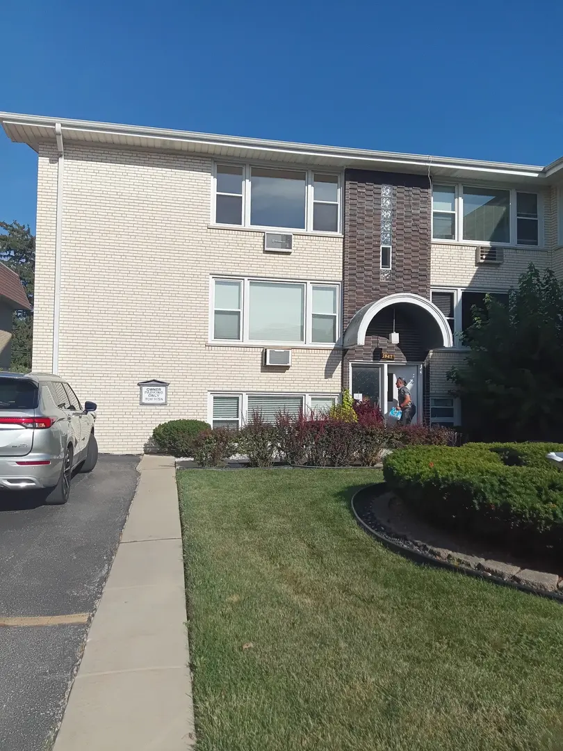 5947 N Odell AVE #6, Chicago, IL 60631