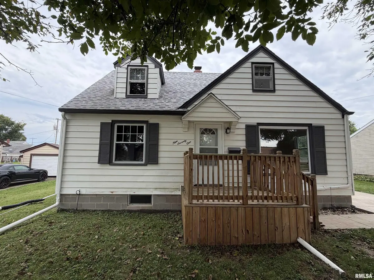 971 S FARNHAM ST, Galesburg, IL 61401
