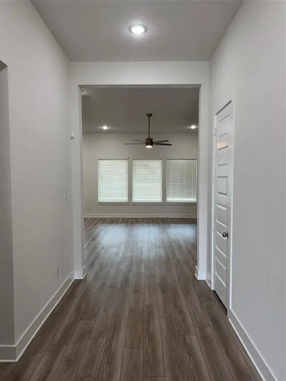 7213 Camilla Street, Aubrey, TX 76227