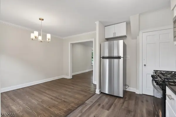 180 Summit Ave #F, Summit City, NJ 07901