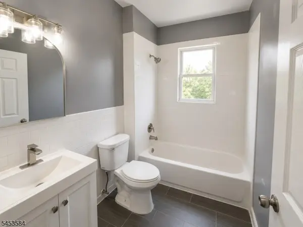 93 Hopkins Pl, Irvington Twp., NJ 07111
