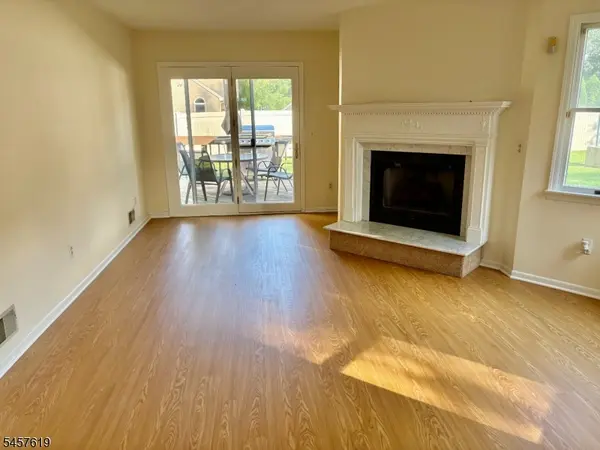 675 Raritan Rd #13, Clark Twp., NJ 07066