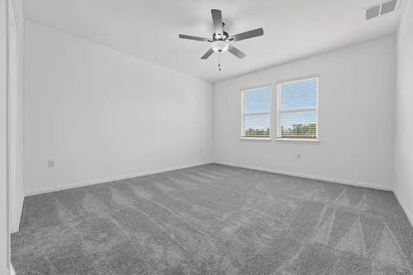 1705 Lorant LN, Pflugerville, TX 78660