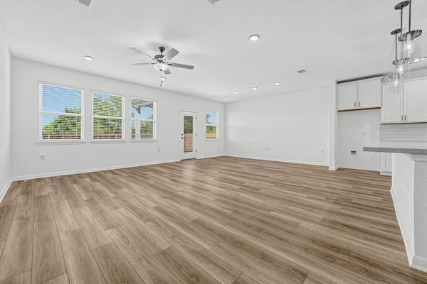 1705 Lorant LN, Pflugerville, TX 78660