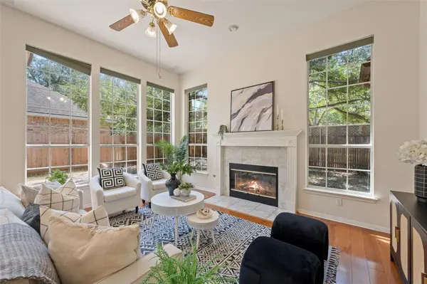 5721 Trelawney LN, Austin, TX 78739