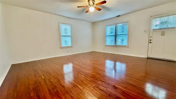 2109 E 12th ST, Austin, TX 78702