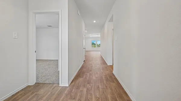 218 Salkeld DR, Uhland, TX 78640