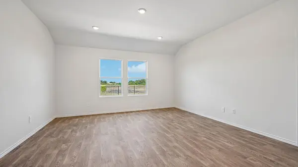 218 Salkeld DR, Uhland, TX 78640