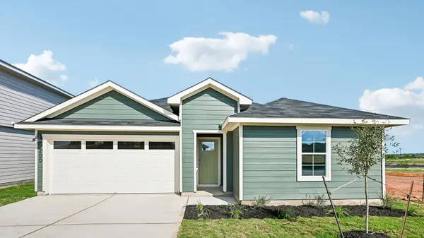 200 Salkeld DR, Uhland, TX 78640