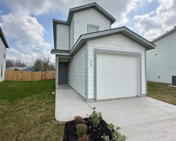 53 Trinity CIR, Lockhart, TX 78644