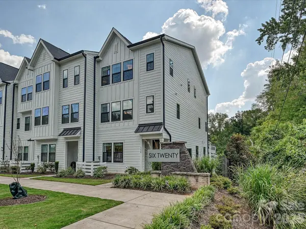622 E Woodlawn RD, Charlotte, NC 28209
