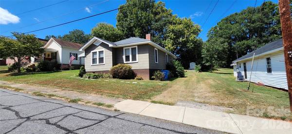 217 Tenth ST, Cramerton, NC 28032