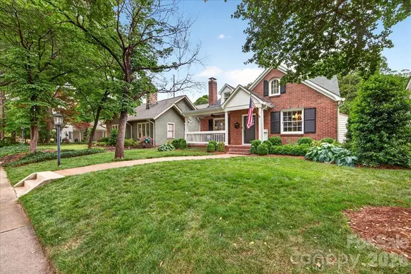 2121 Charlotte DR, Charlotte, NC 28203