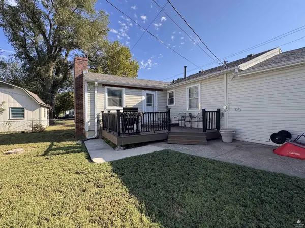 1706 Quincy, Salina, KS 67401