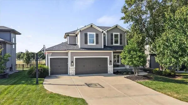 20867 W 108th ST, Olathe, KS 66061