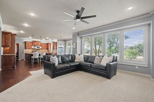 20867 W 108th ST, Olathe, KS 66061