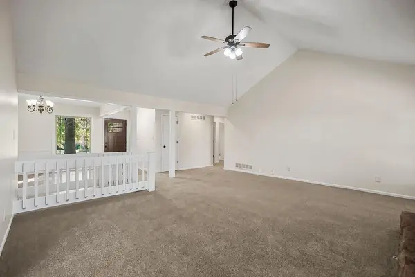 328 N Cherry ST, Gardner, KS 66030