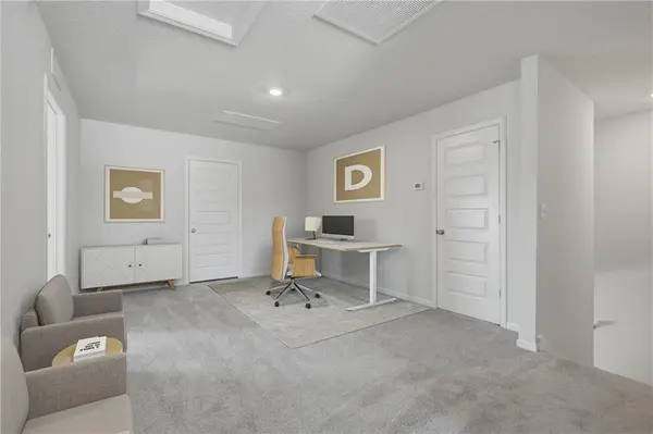 707 SW 6th TER, Oak Grove, MO 64075