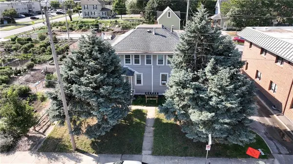 209 E Loula ST, Olathe, KS 66061