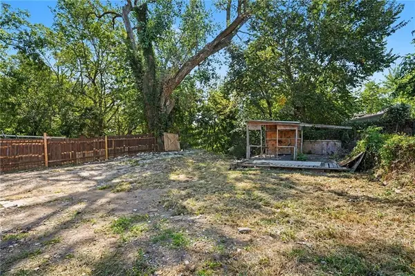 1139 GARFIELD AVE, Kansas City, KS 66104