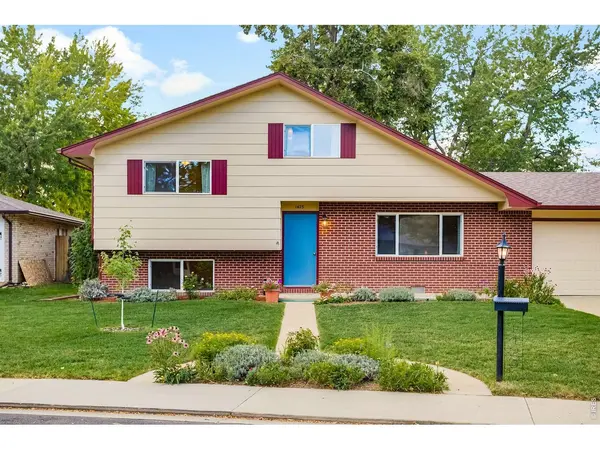 1423 Frontier, Longmont, CO 80501