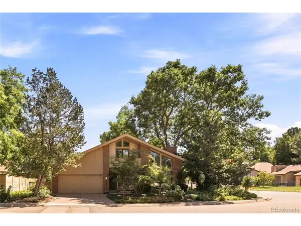 2893 S Oakland, Aurora, CO 80014