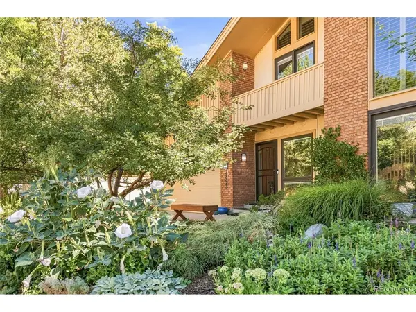 2893 S Oakland, Aurora, CO 80014