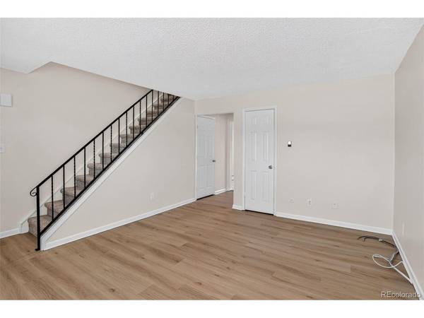 956 S Iola, Aurora, CO 80012