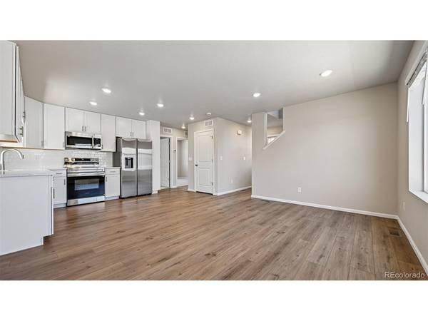 46543 Gold Prairie, Bennett, CO 80102