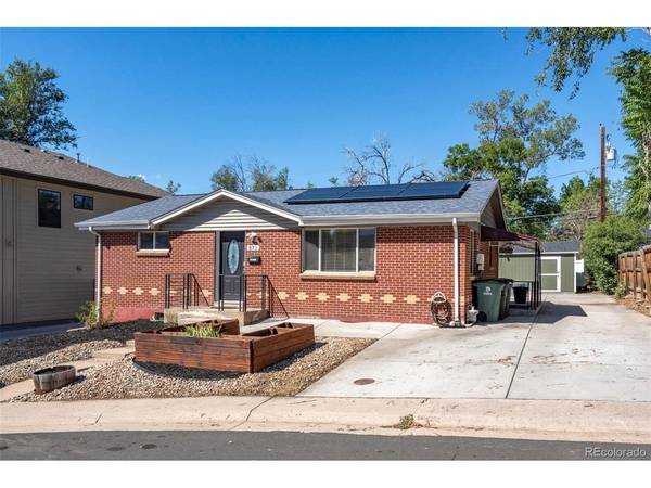 871 Winona, Denver, CO 80204