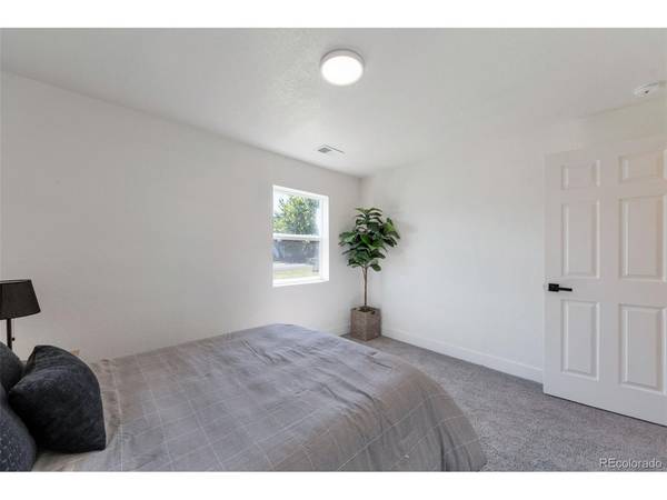 3715 N Jackson, Denver, CO 80205