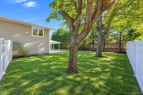 201 Smithtown Polk BLVD, Centereach, NY 11720