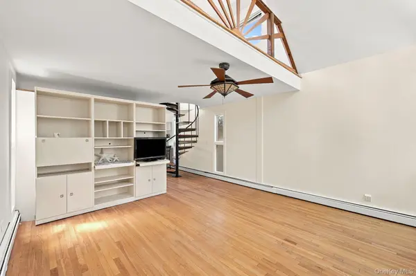 33 Tier ST #E, Bronx, NY 10464