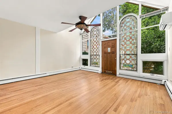 33 Tier ST #E, Bronx, NY 10464